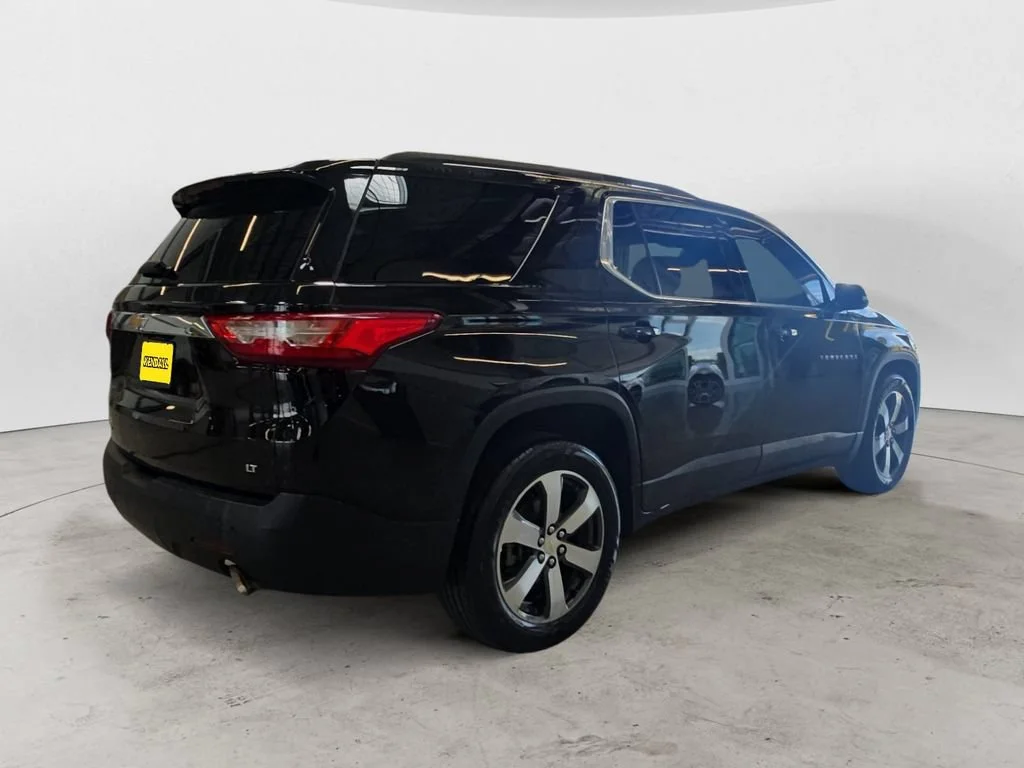 Used 2020 MOSAIC BLACK METALLIC Chevrolet LT Leather image 5