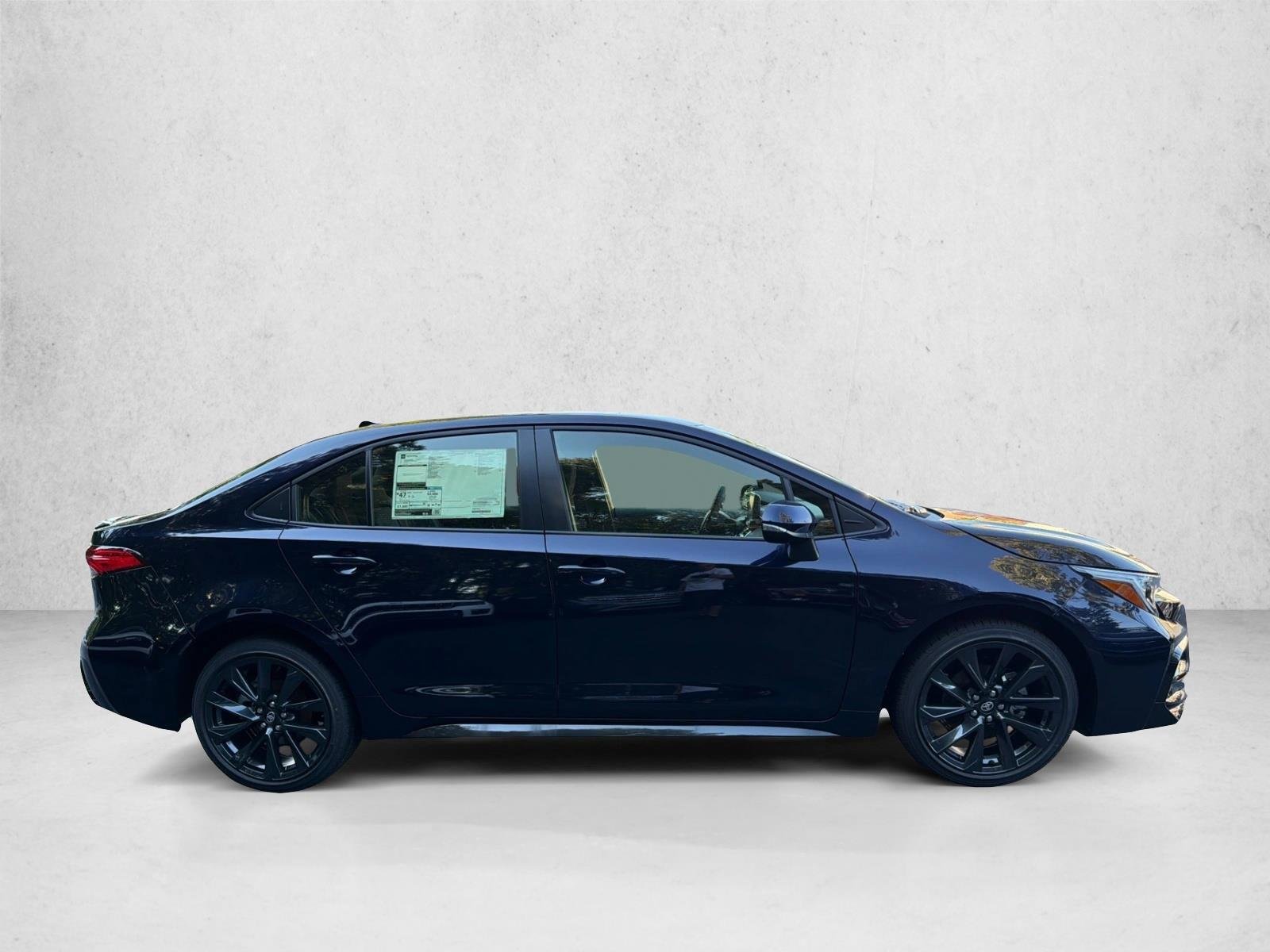 New 2027 Blueprint Toyota Hybrid SE image 2