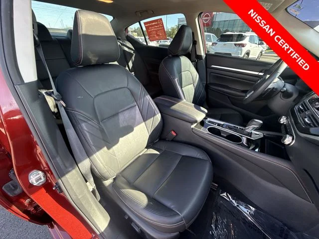 Used 2024 Red Nissan 2.5 SR image 24