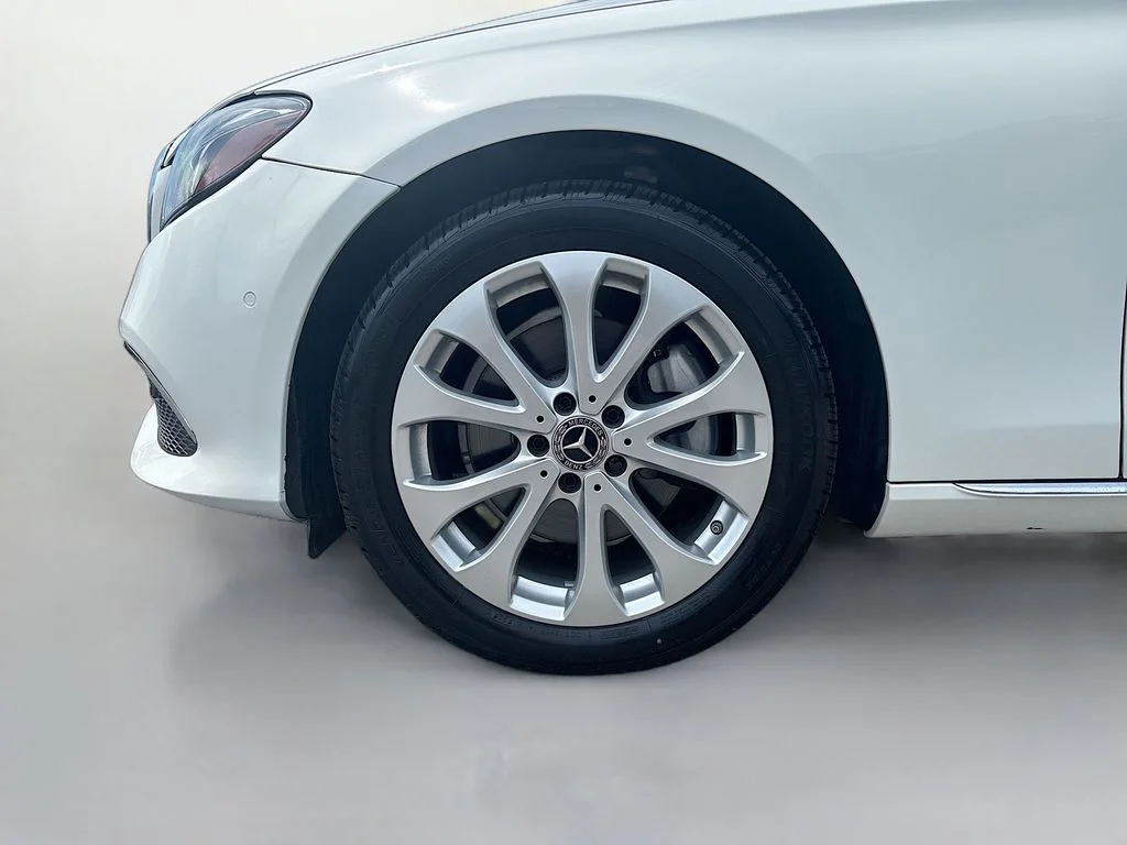 Used 2018 Polar White Mercedes-Benz E 300 image 14