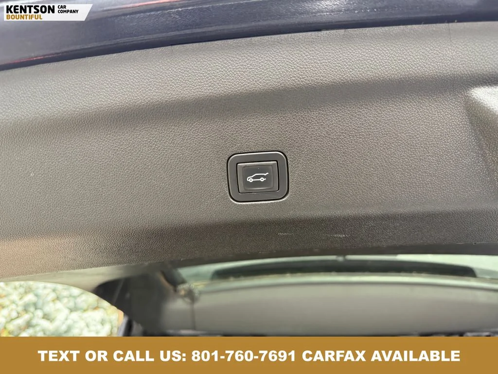 2024 GMC Yukon SLT - Photo 40