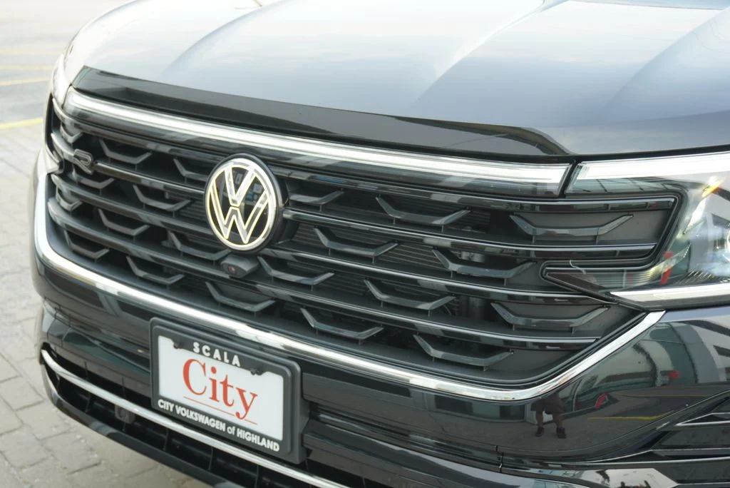 New 2026 Black Volkswagen 2.0T SEL Premium R-Line image 38