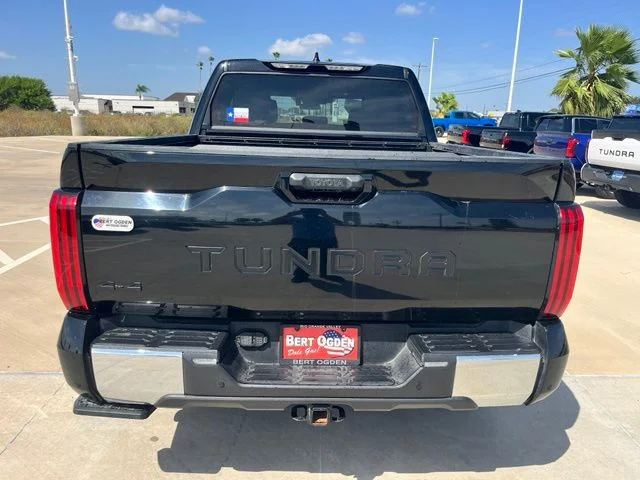 Used 2023 Black Toyota SR5 image 7