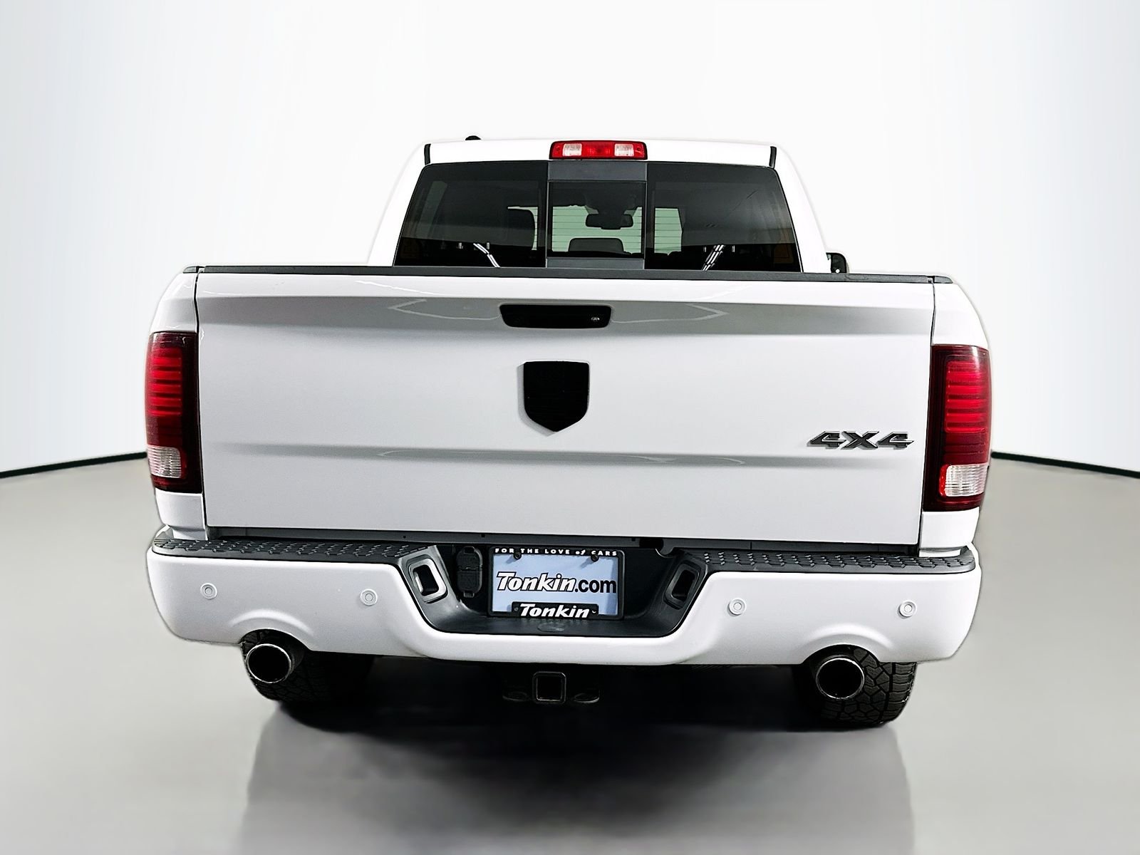 Used 2017 Bright White Clearcoat Ram Sport image 7