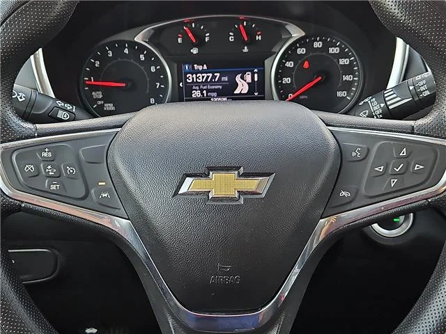 Used 2020 Silver Ice Metallic Chevrolet LT w/1LT Front-wheel Drive image 19