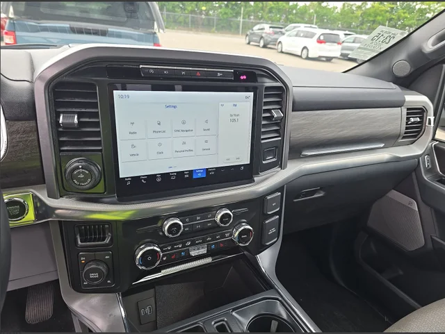 Used 2024 Blue Metallic Ford Lariat image 6