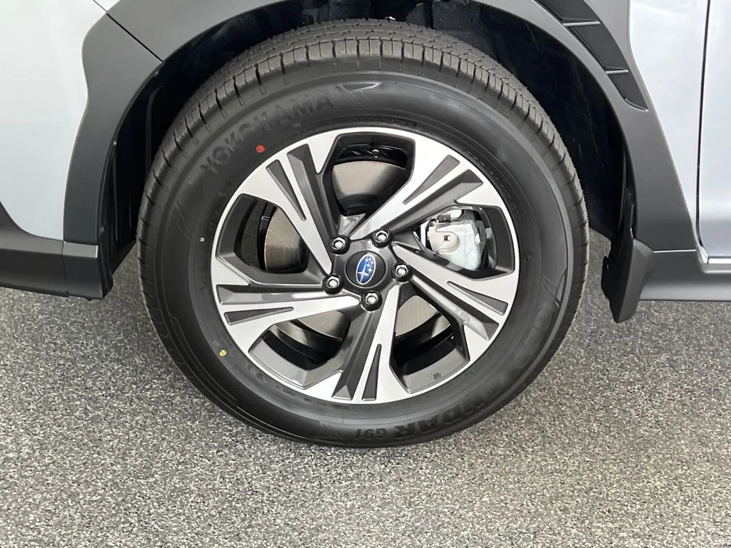 New 2026 ICE SILVER METALLIC Subaru Premium image 27