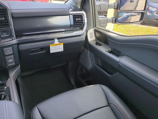 2026 Ford F-350 Super Duty Lariat - Photo 17