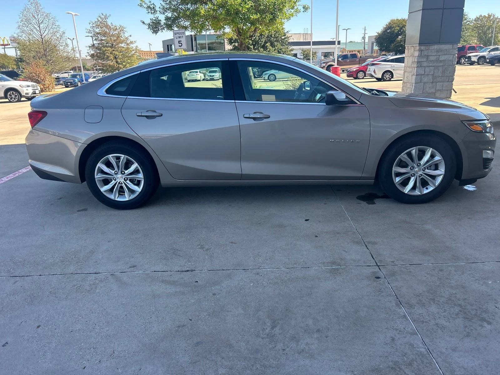 Used 2024 Gray Chevrolet LT image 5