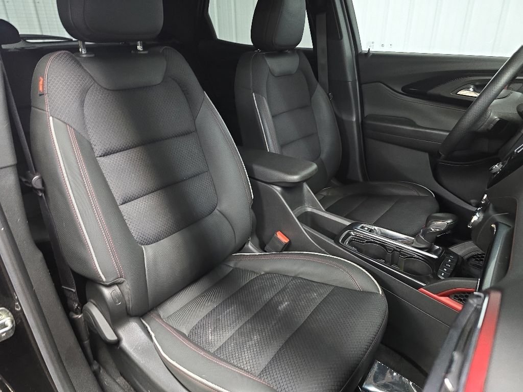 Used 2022 Black Metallic Chevrolet RS image 14