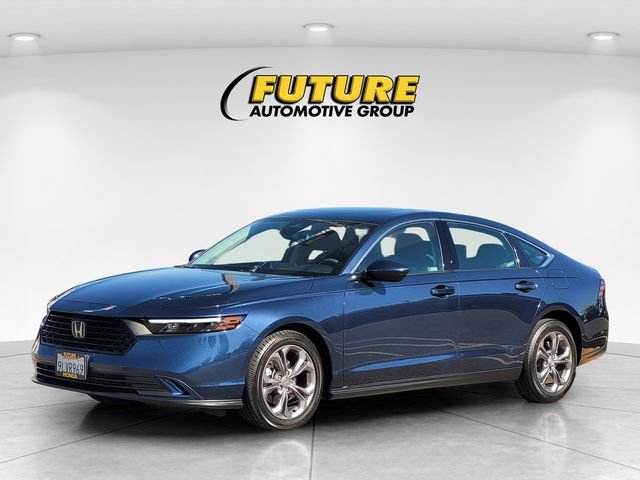 Used 2024  Honda EX image 5