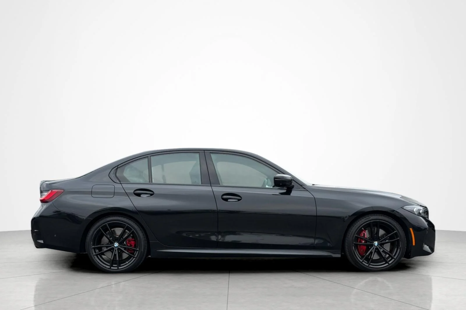 Used 2023 Black Sapphire Metallic BMW 330i image 6