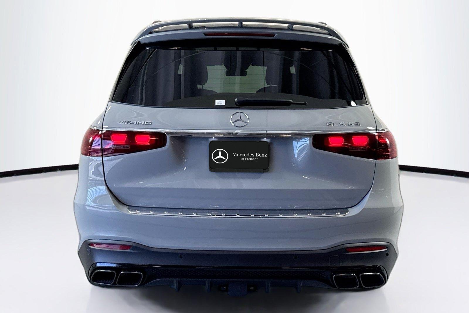 New 2026 Manufaktur Alpine Grey Mercedes-Benz AMG® GLS 63 image 6