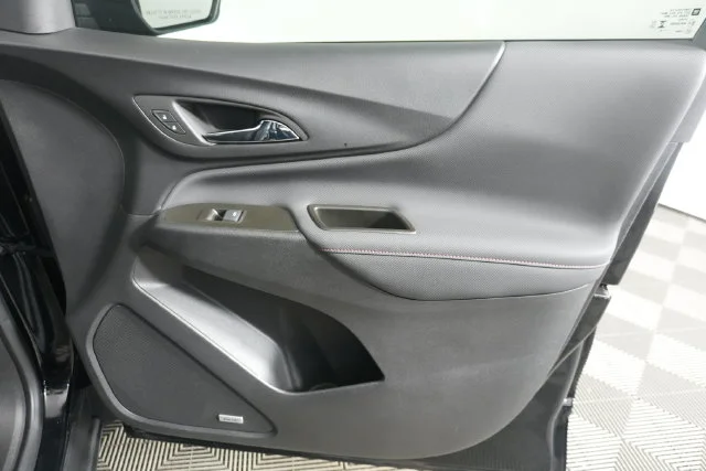 Used 2023 Mosaic Black Metallic Chevrolet RS image 37