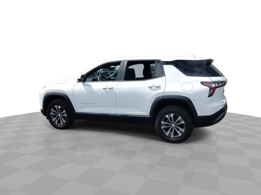 New 2026 Summit White Chevrolet LT image 6
