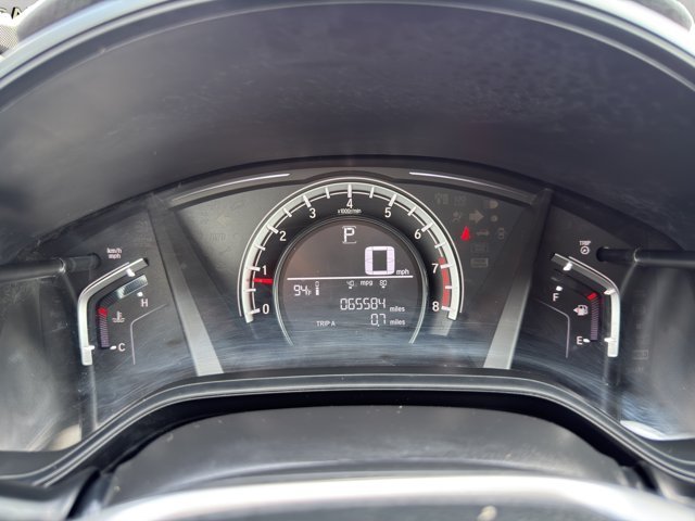 Used 2018 Silver Honda LX image 11