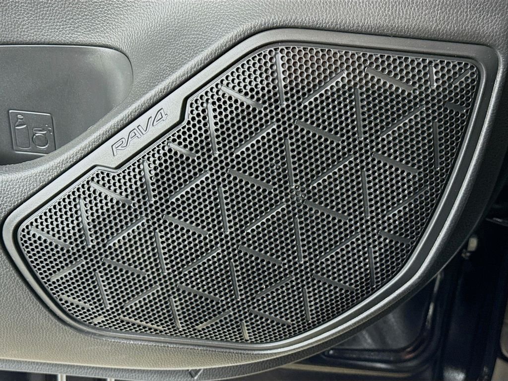 Used 2025 Midnight Black Metallic Toyota XLE image 23