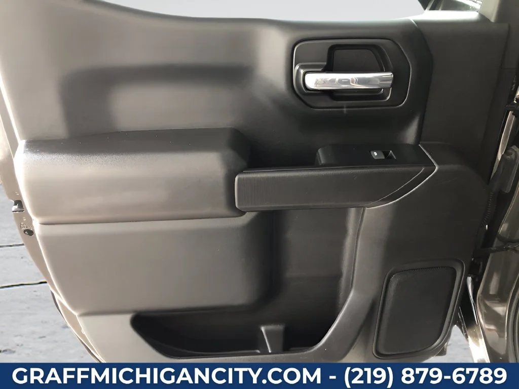 Used 2022 OXFORD BROWN METALLIC Chevrolet LT image 11