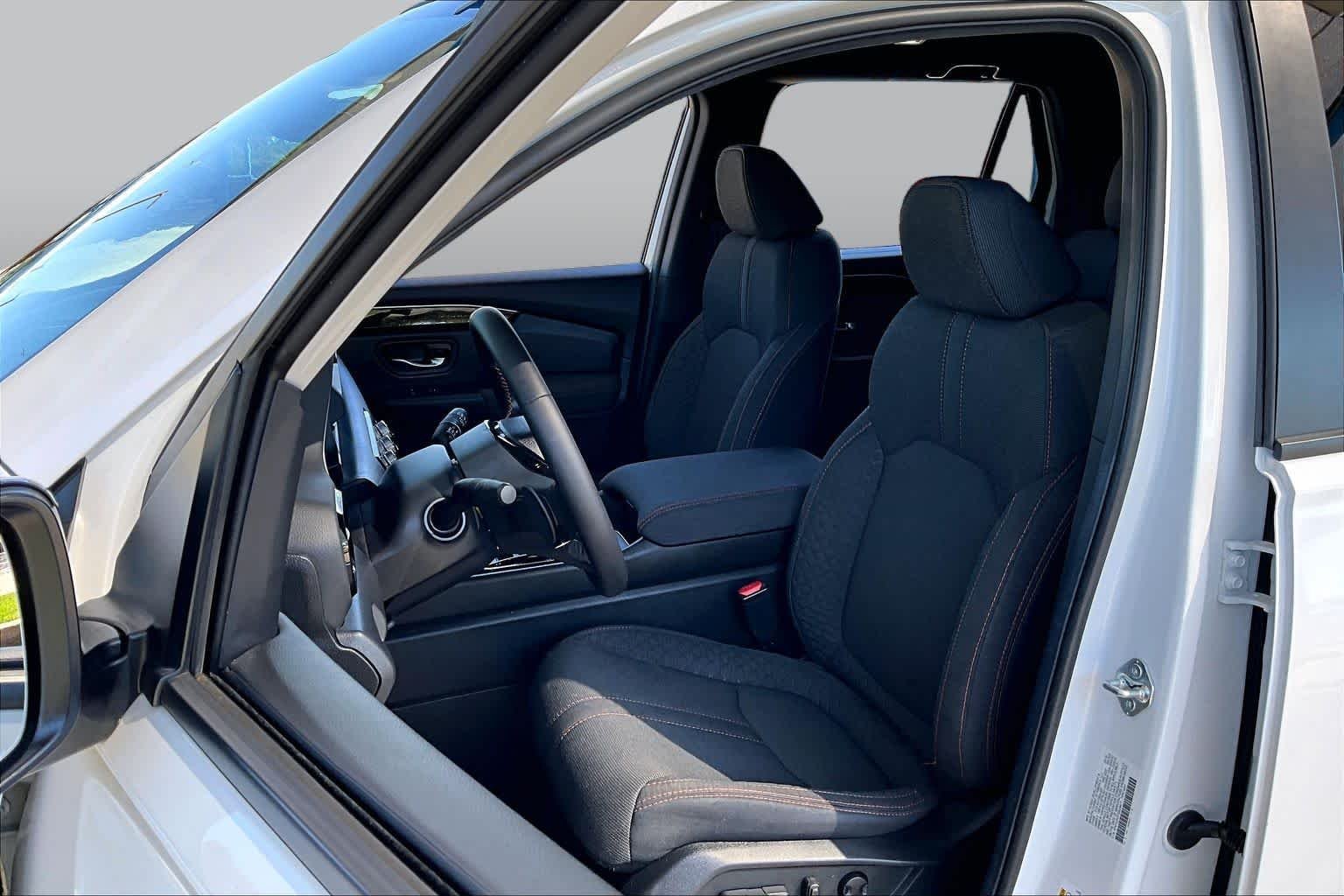 2025 Honda Pilot Sport - Photo 8