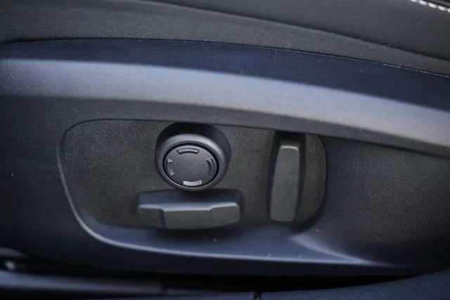 New 2024 Gray Jaguar R-Dynamic SE image 29