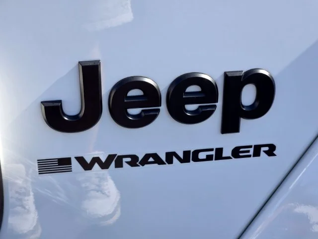 Used 2026 White Jeep Sahara image 20