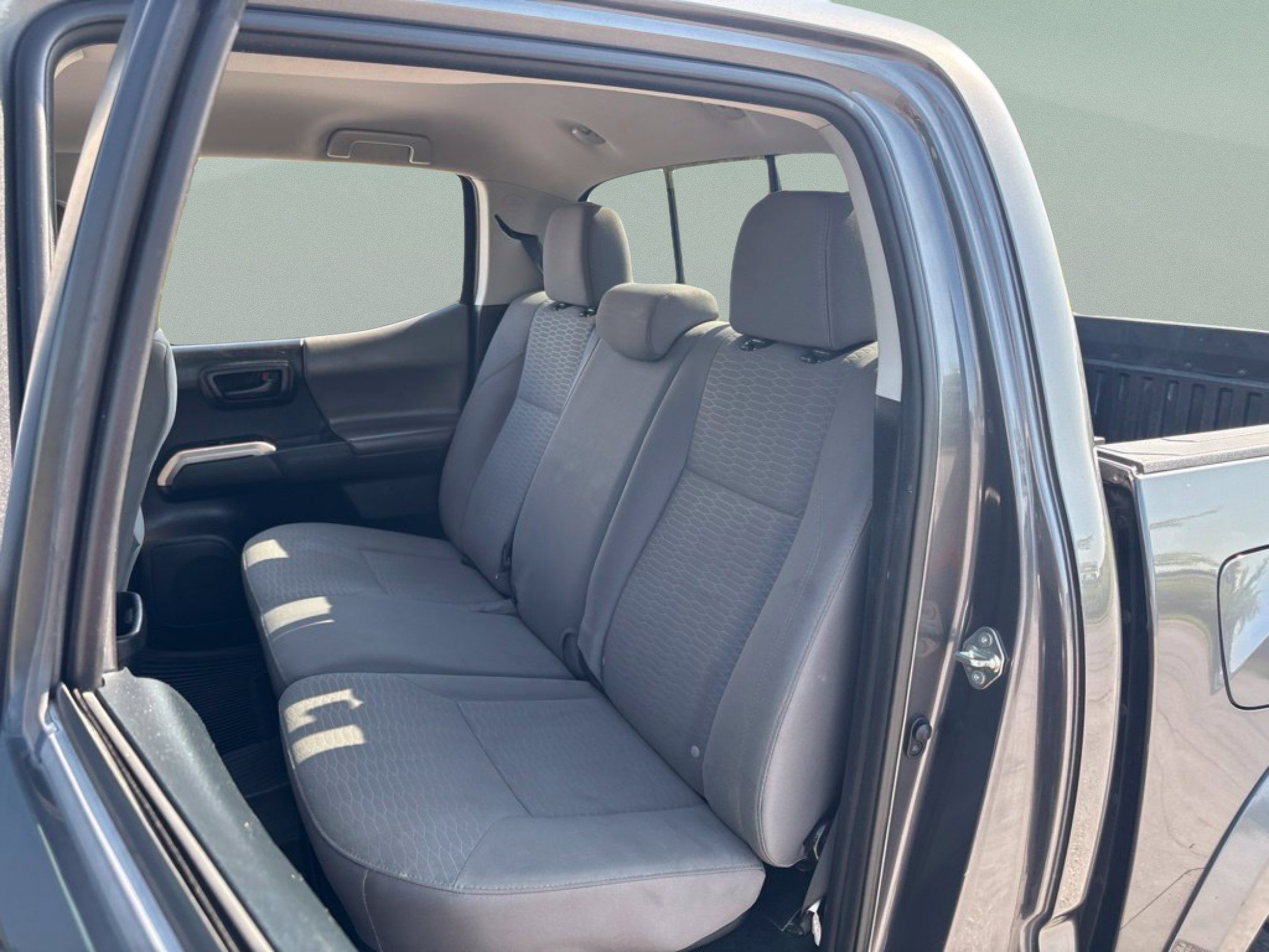 Used 2017 Magnetic Gray Metallic Toyota SR5 image 20