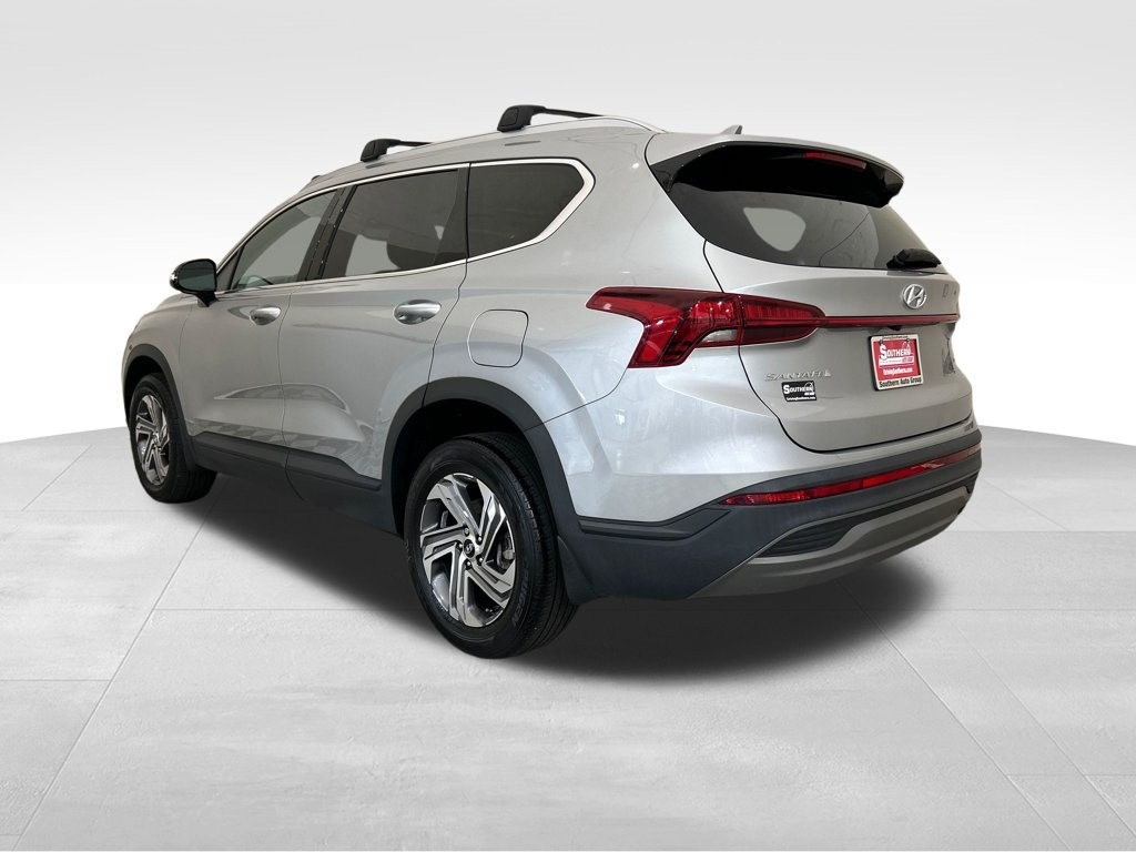 Used 2023 Silver Hyundai SEL image 3