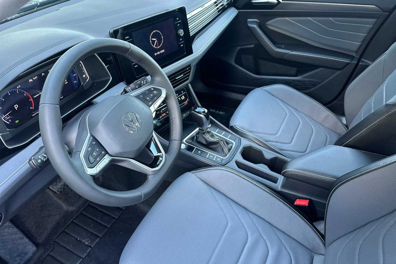 New 2026 Black Volkswagen 1.5T SEL image 8