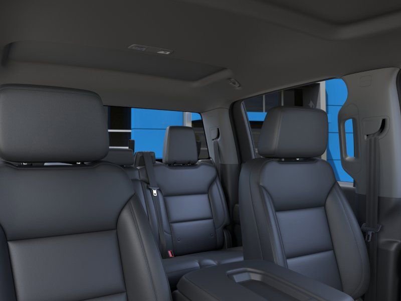 New 2026 Summit White Chevrolet WT image 24