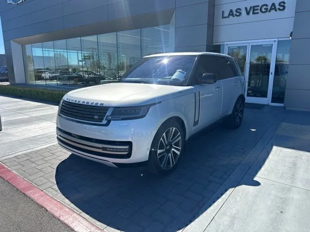 2023 Land Rover Range Rover SE