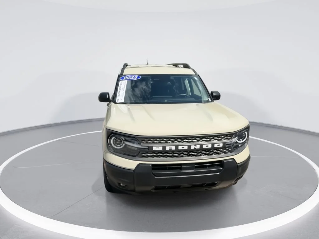 Used 2025 Beige Ford Big Bend image 3