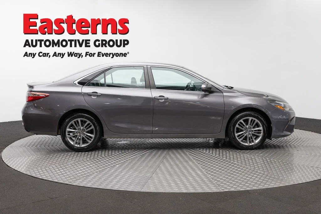 Used 2016 Gray Toyota SE image 4