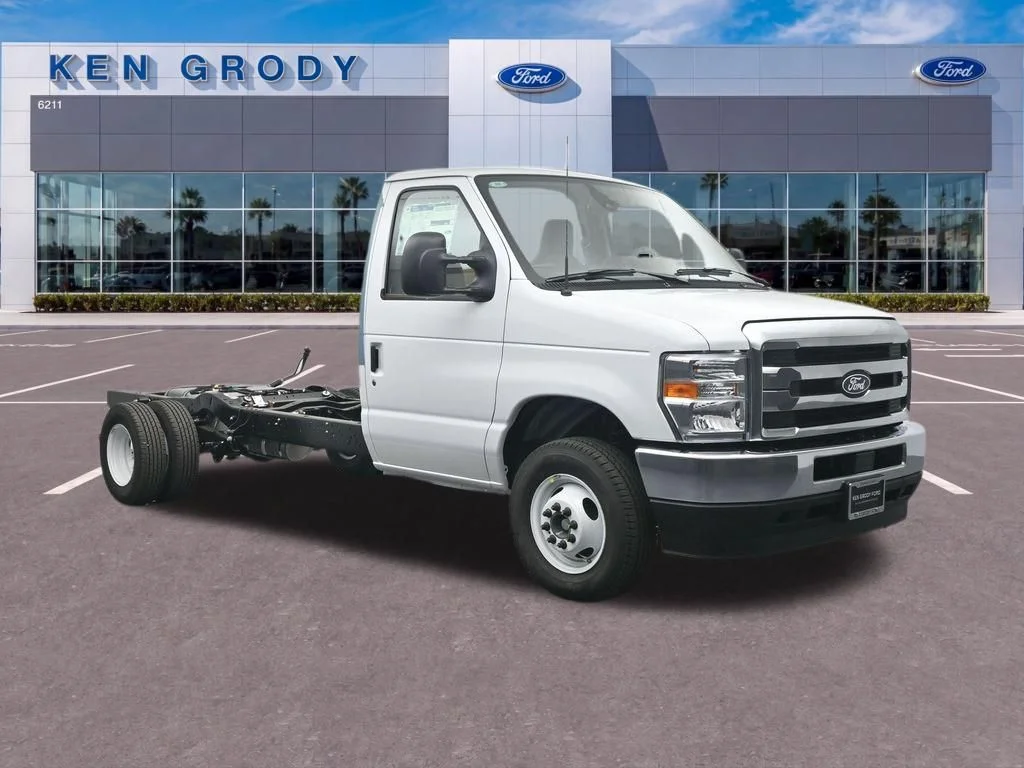 2027 Ford E-Series Cutaway