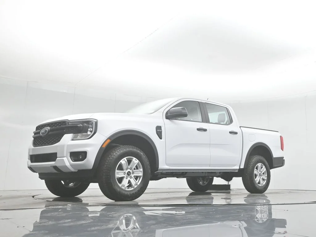 New 2025 White Ford XL image 41