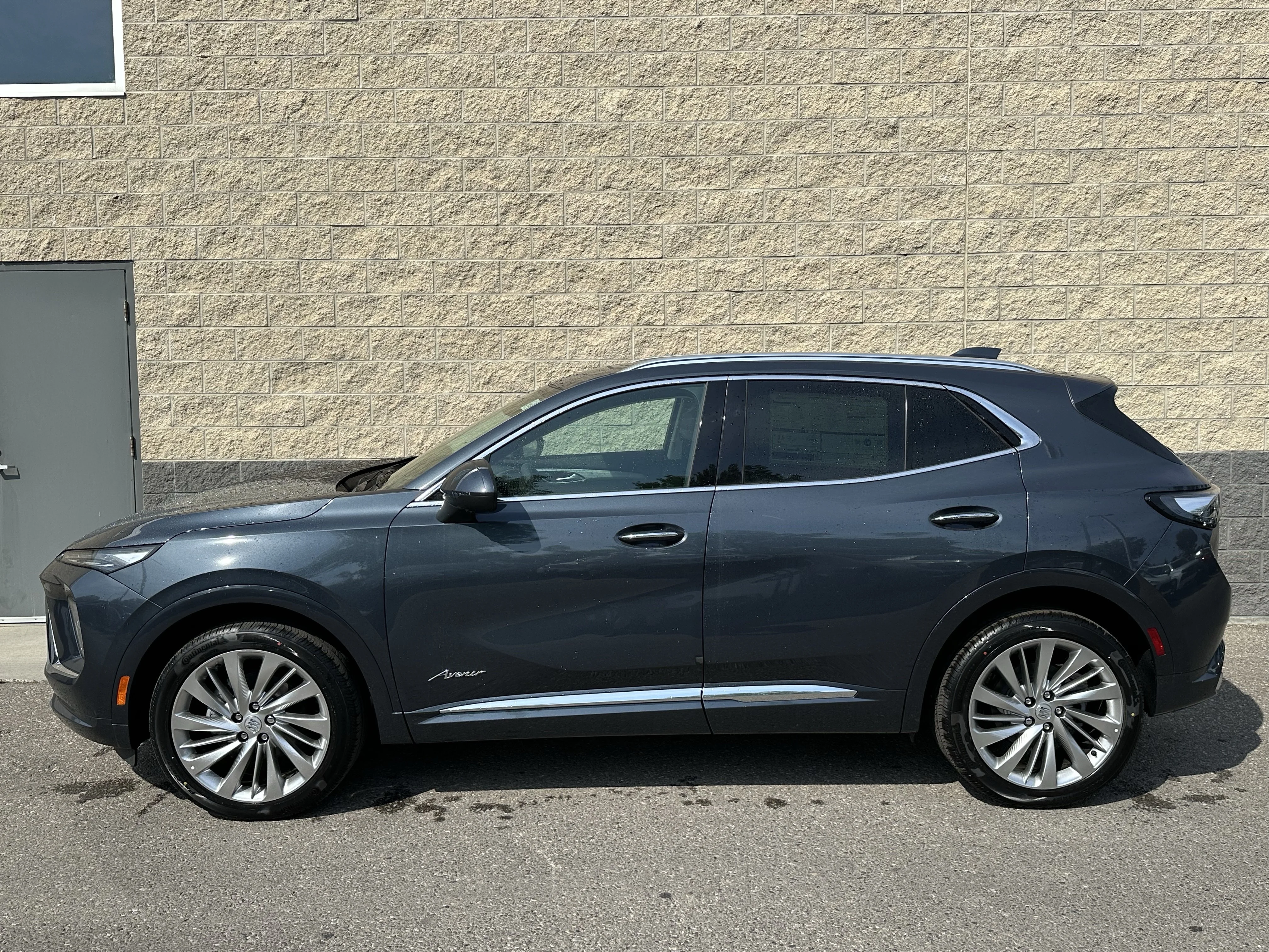 New 2026 Quartz Blue Metallic Buick Avenir image 3