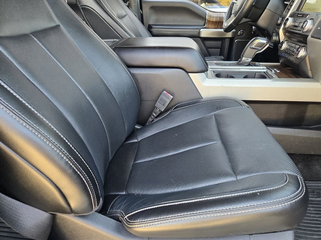 2018 Ford F-150 Lariat - Photo 9