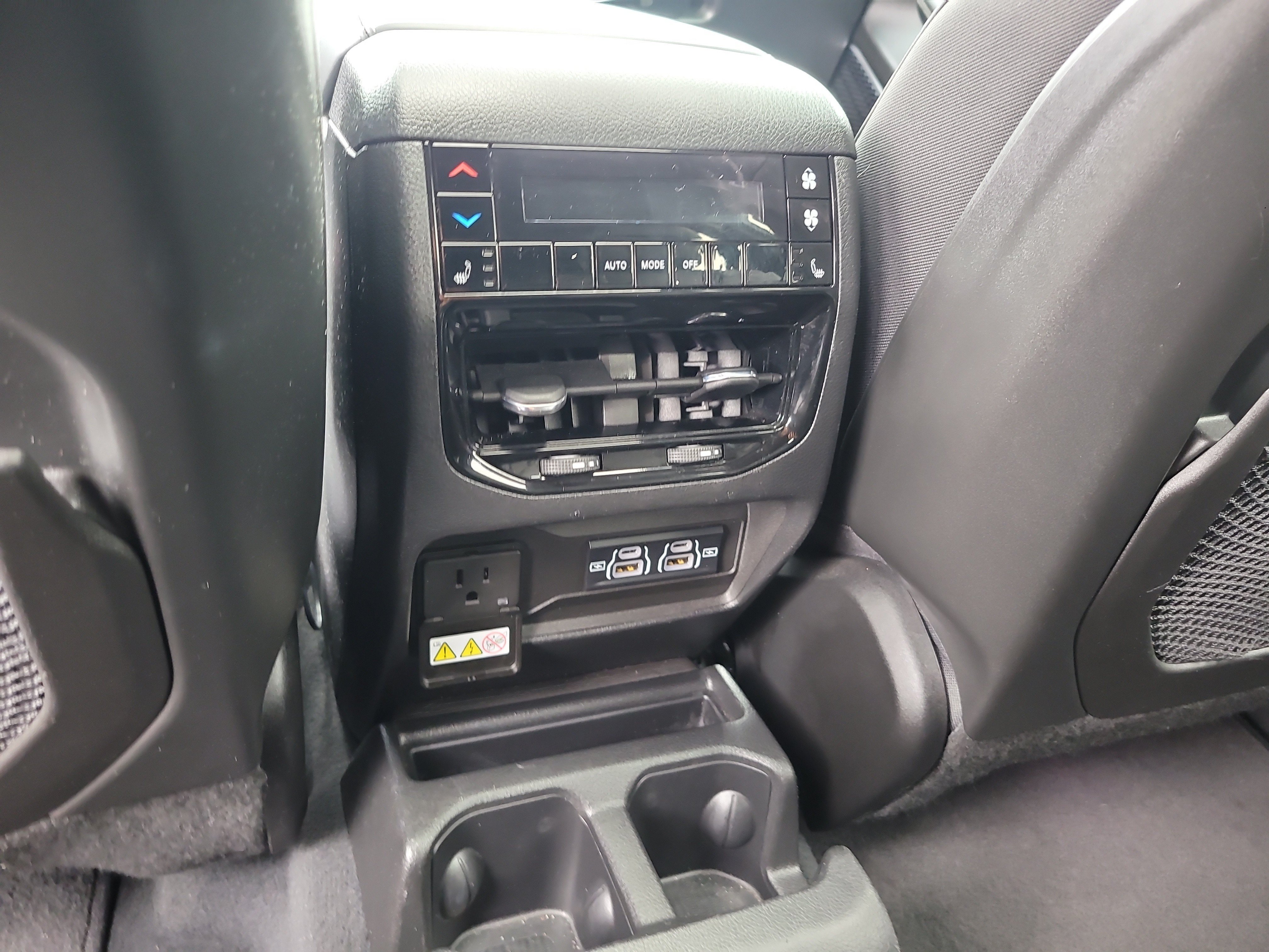 Used 2023 Bright White Clearcoat Jeep Overland image 14