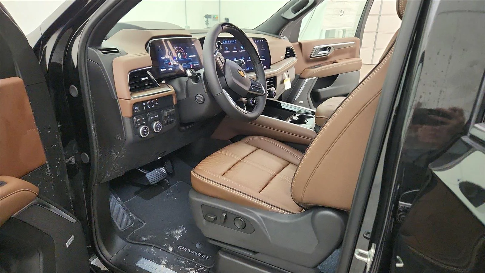 2026 Chevrolet Suburban High Country - Photo 24