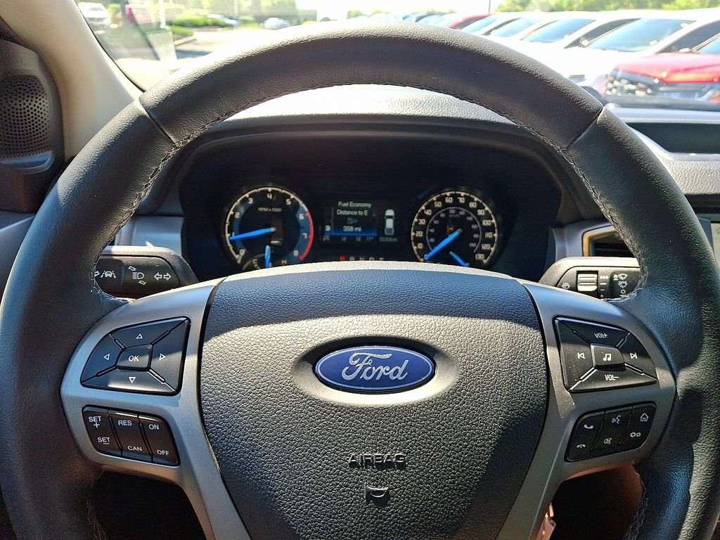 Used 2020 Lightning Blue Metallic Ford XLT image 19