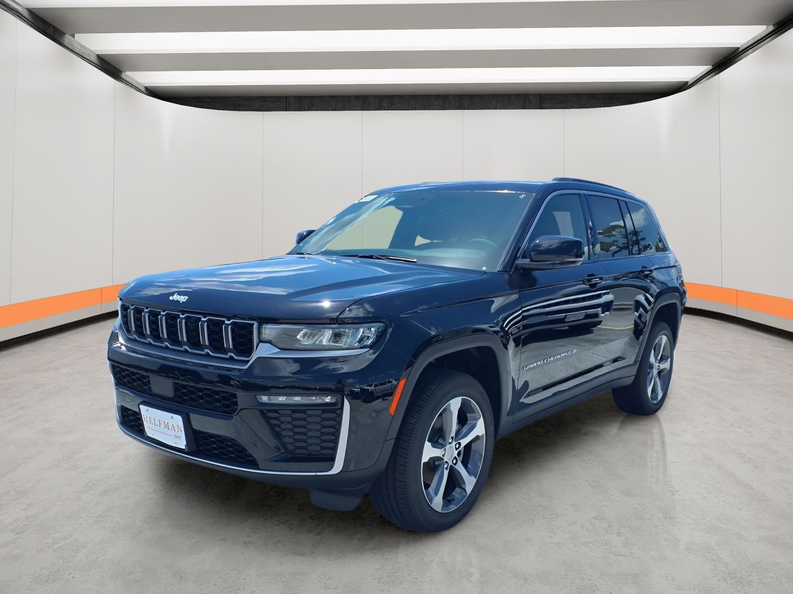 New 2026 Diamond Black Crystal Pearl-Coat Exterior Paint Jeep Limited image 3