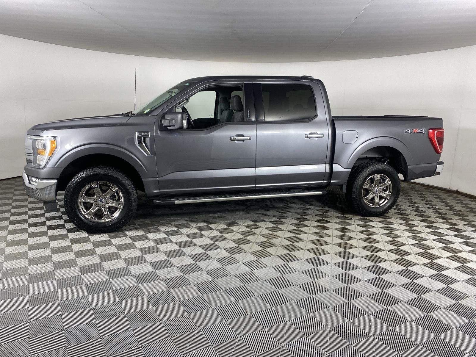 Used 2022 Carbonized Gray Ford XLT image 14