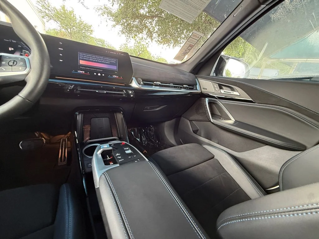 2026 BMW X1 M35i - Photo 15