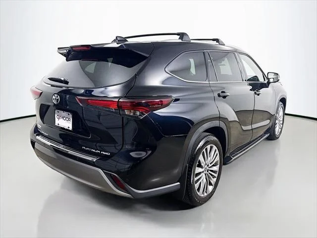 Certified Used 2024 MIDNIGHT BLACK METAL Toyota  image 7