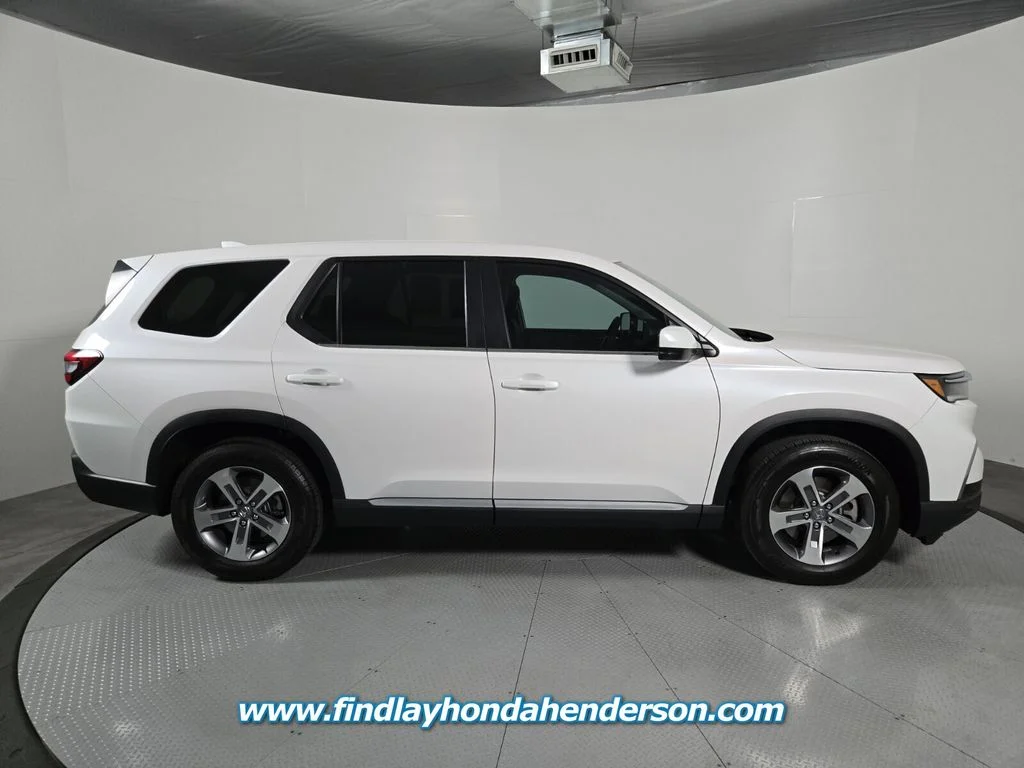 Certified Used 2025 Platinum White Pearl Honda EX-L image 7