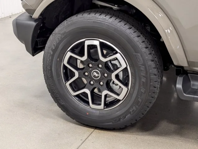 New 2026 Marsh Gray Ford Outer Banks® image 32