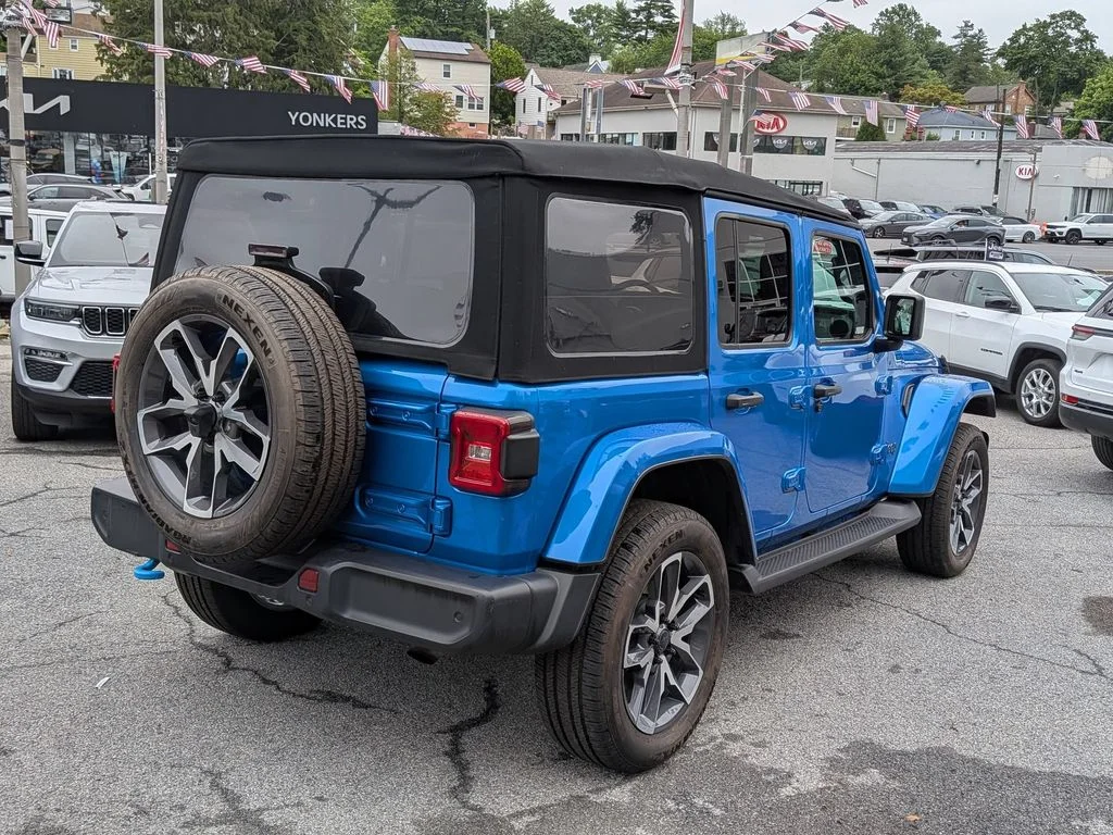 Used 2024 Blue Jeep Sport S 4xe image 6