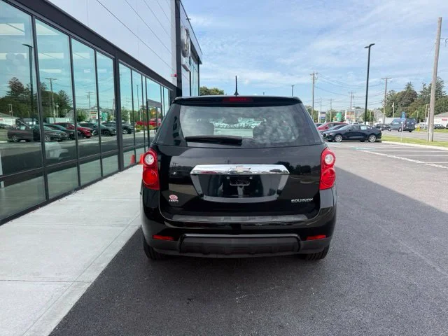Used 2014 Black Chevrolet LS image 4