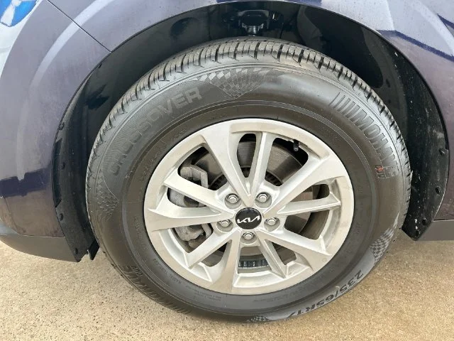 Used 2024 Blue Kia LX image 27
