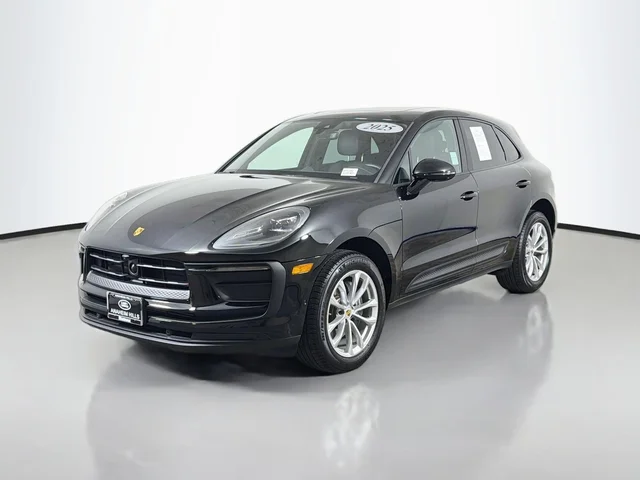2025 Porsche Macan 