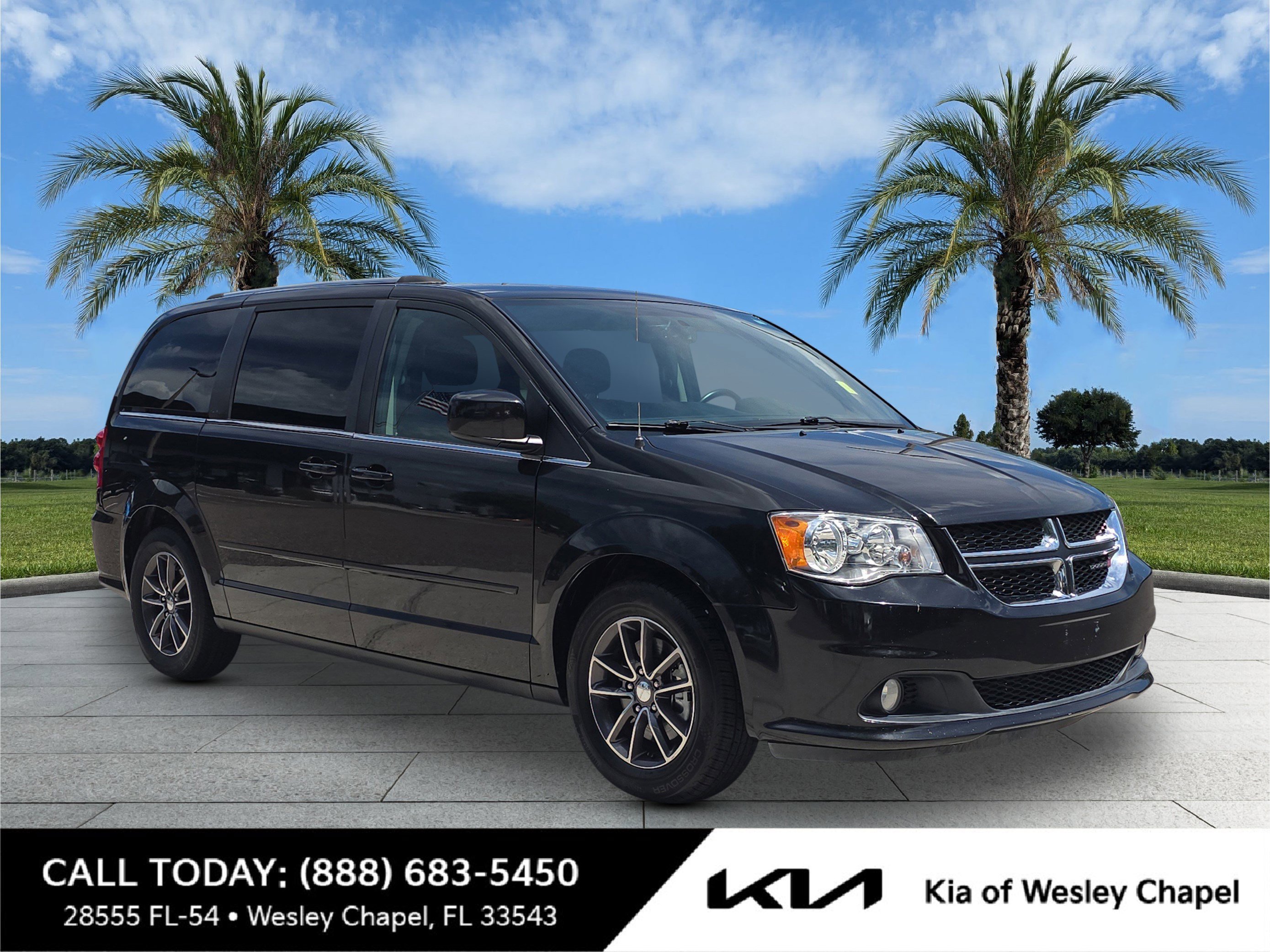 2017 Dodge Grand Caravan SXT's photo